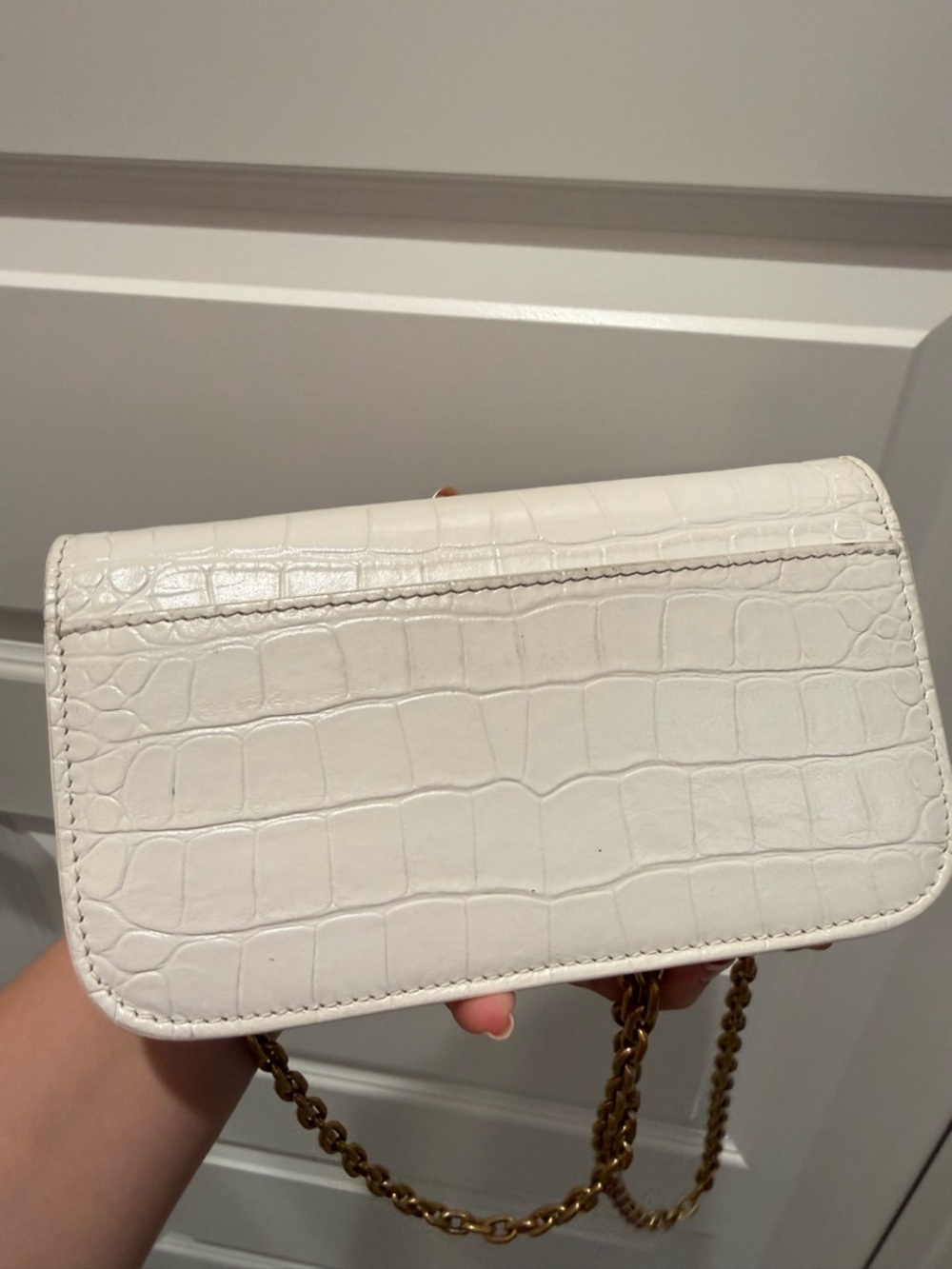 Balenciaga White Croc-Embossed Chain Crossbody with Gold BB Logo - Picture 6 of 8